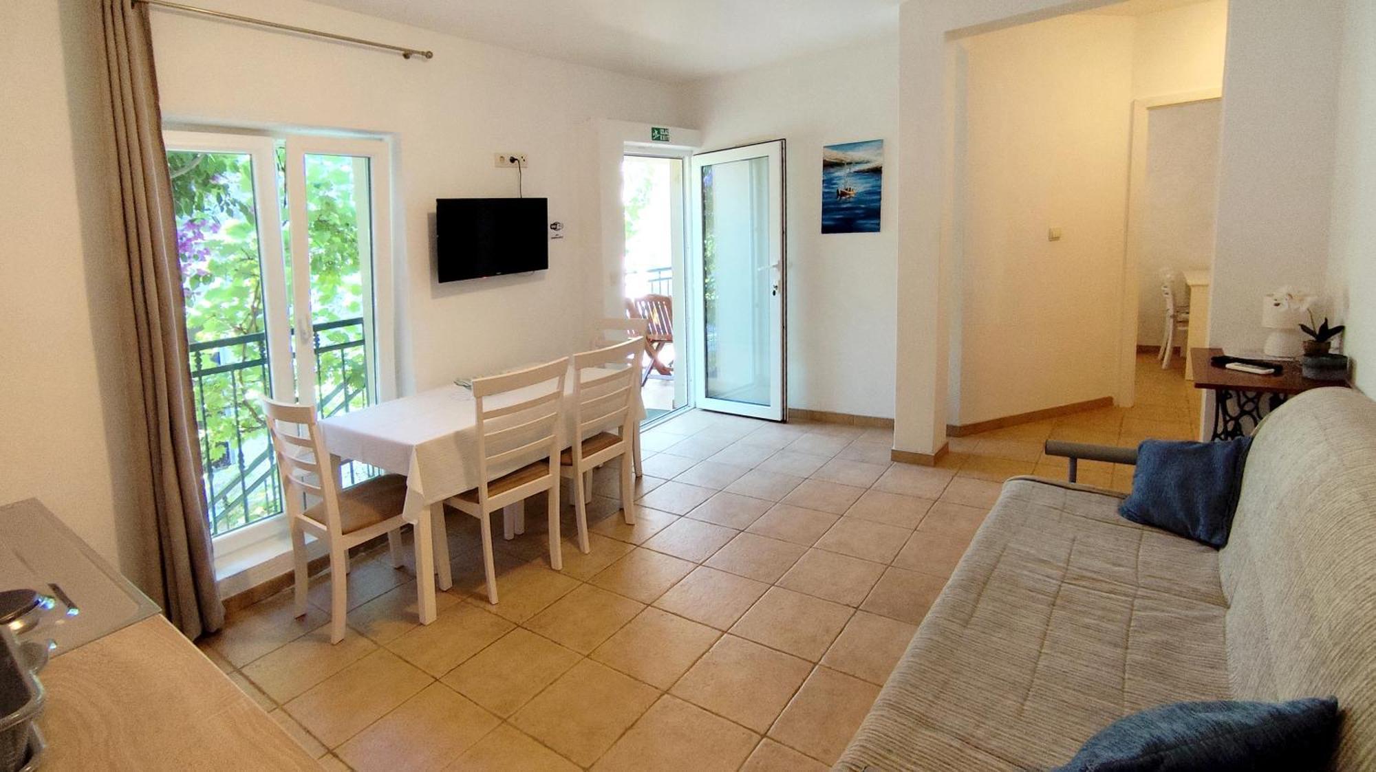 Apartments Marino Drvenik  Extérieur photo